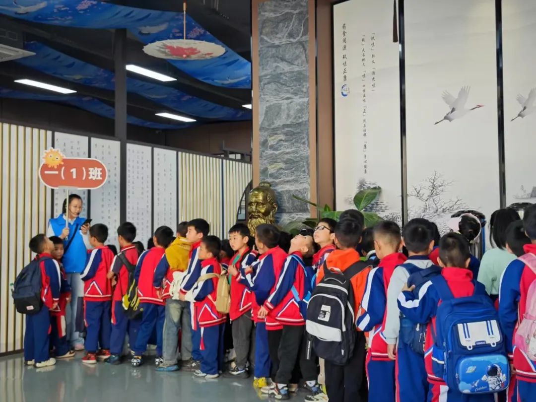 雙清區(qū)“愛心護航，助夢成長”